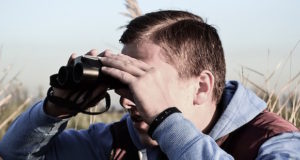 Fernglas und Co.: Ausrüstung für Vogelbeobachter